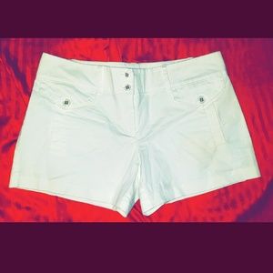 NY&CO Shorts